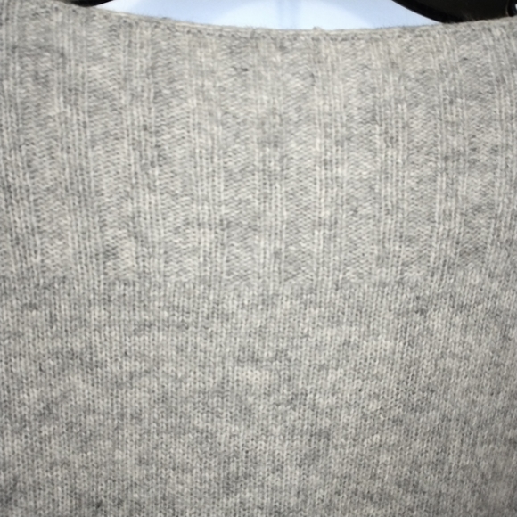 Ellen Tracy Vintage Sweater Gray Boat Neck Princess Sleeves Angora Blend - Picture 6 of 10